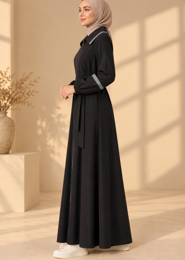 741  عباية ياقة كبيرة - اسود
