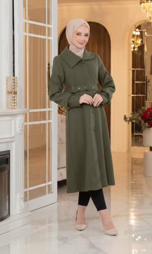 ترانشكوت شتوي مبطن بفرو مع أزرار وتصميم أكمام بومبيه 1378 - زيتي