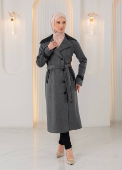 ترانشكوت جوخ محزز بيج بتفاصيل جلدية وبطانة فرو 1394 - فضي