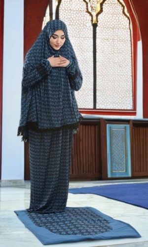 طقم صلاة ليكرا ساندي مع حقيبة للمصحف وسجادة 701 - تركواز