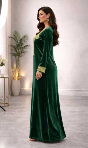 كلابية مخمل مطرزة بلمسة ملكية 300  - اخضر