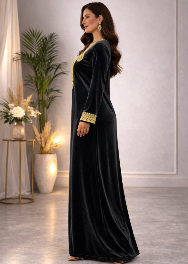 300 كلابية مخمل  - اسود