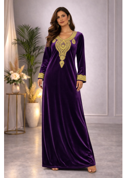 كلابية مخمل مطرزة بلمسة ملكية 300  - توتي