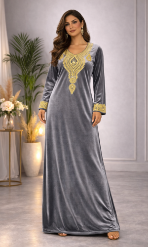 كلابية مخمل مطرزة بلمسة ملكية 300  - فضي