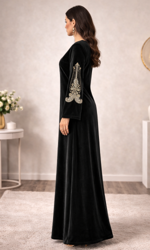 كلابية مخمل مطرزة بتصميم عصري 301  - اسود