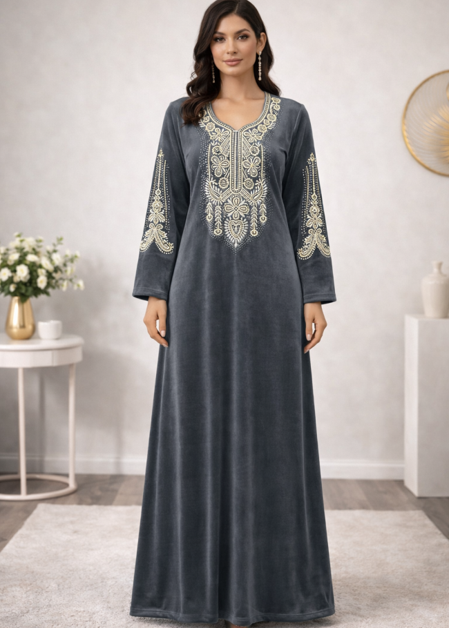 301 كلابية مخمل الماز  - فضي