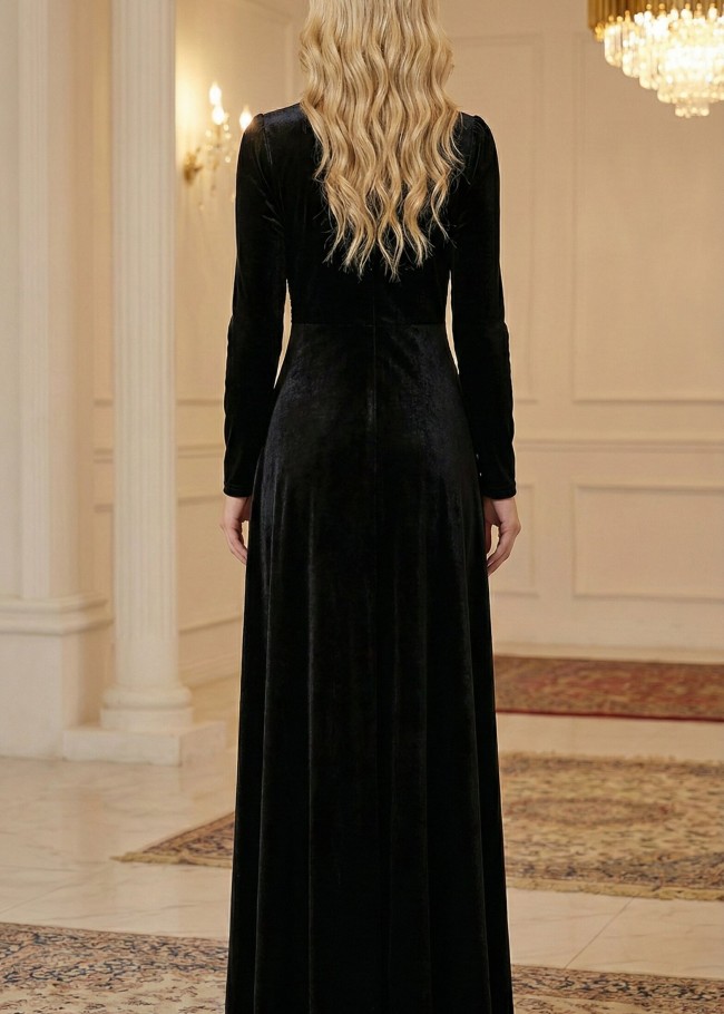 4002 فستان مخمل  - اسود