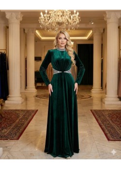 فستان سهرة مخمل أزرق ملكي بتفاصيل كريستالية 4002  - زيتي