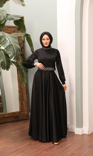 فستان سهرة ساتان دبل كلوش فاخر وتطريز كريستال 4011 - اسود