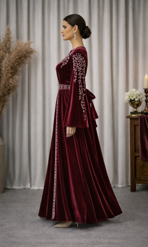 قفطان مخمل "دبلين" كلوش فاخر 4125 - خمري