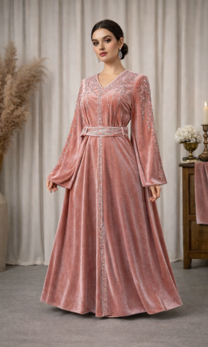 قفطان مخمل "دبلين" كلوش فاخر 4125 - بودرة