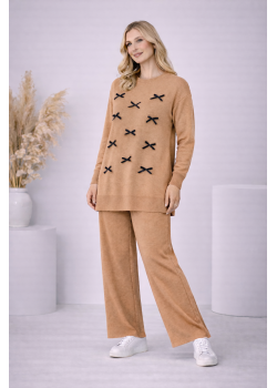 طقم تريكو نسائي أنيق مزين بفيونكات 4200 - شوكو