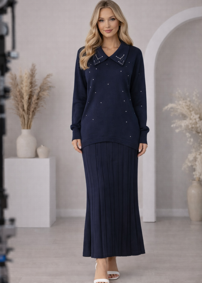 4201 طقم تريكو فستان لولو  - كحلي