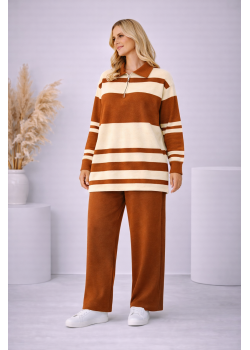 طقم تريكو نسائي مخطط بسحاب ياقة 4202 - عسلي