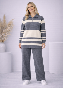طقم تريكو نسائي مخطط بسحاب ياقة 4202 - فضي