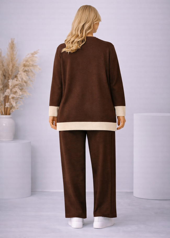 4203 طقم تريكو جيب لونين  - بني