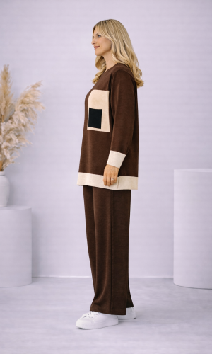 طقم تريكو نسائي عصري قطعتين بجيب ملون 4203  - بني