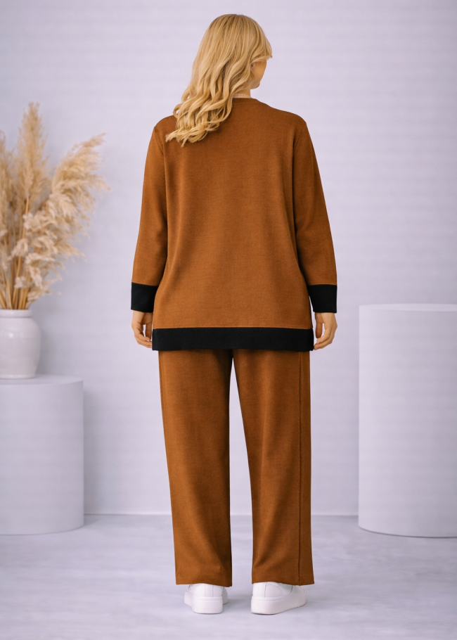 4203 طقم تريكو جيب لونين  - ترابي