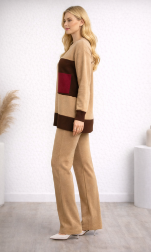 طقم تريكو نسائي عصري قطعتين بجيب ملون 4203  - شوكو