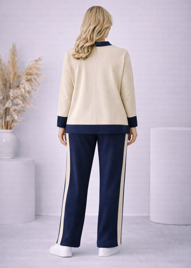 4205 طقم تريكو جيب وازرار  - كحلي