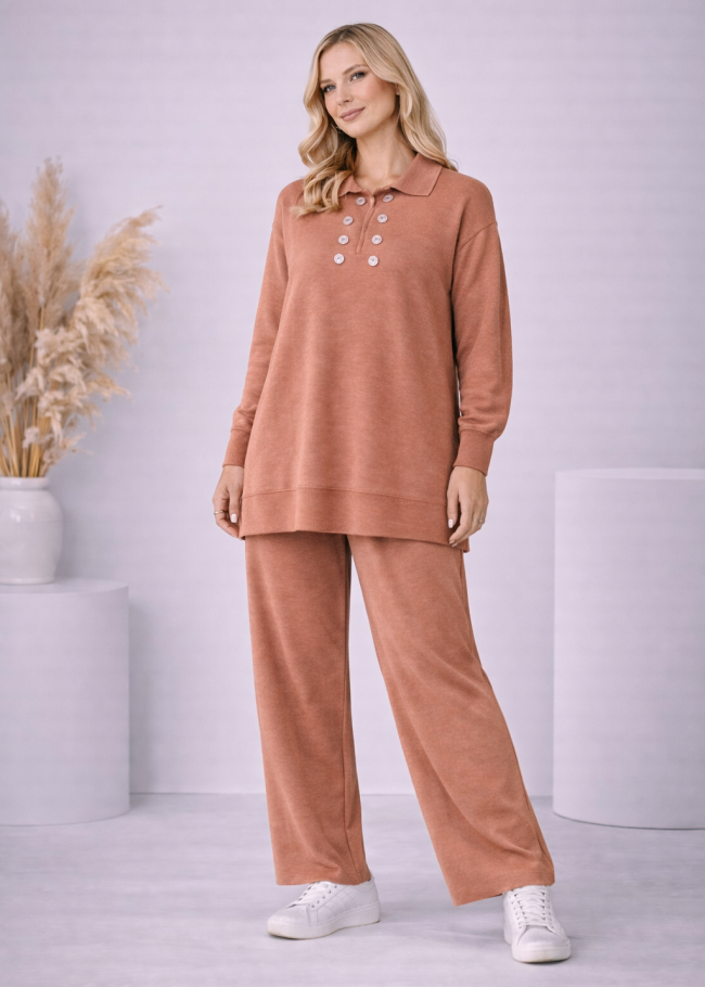 4206 طقم تريكو 6 ازرار  - زهر