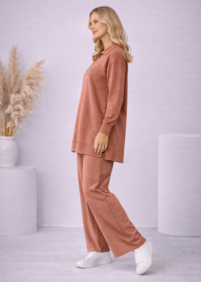 4206 طقم تريكو 6 ازرار  - زهر