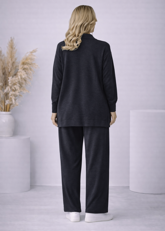 4206 طقم تريكو 6 ازرار  - اسود