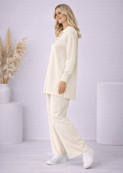 طقم تريكو نسائي كاجوال بصف أزرار 4206  - سكري