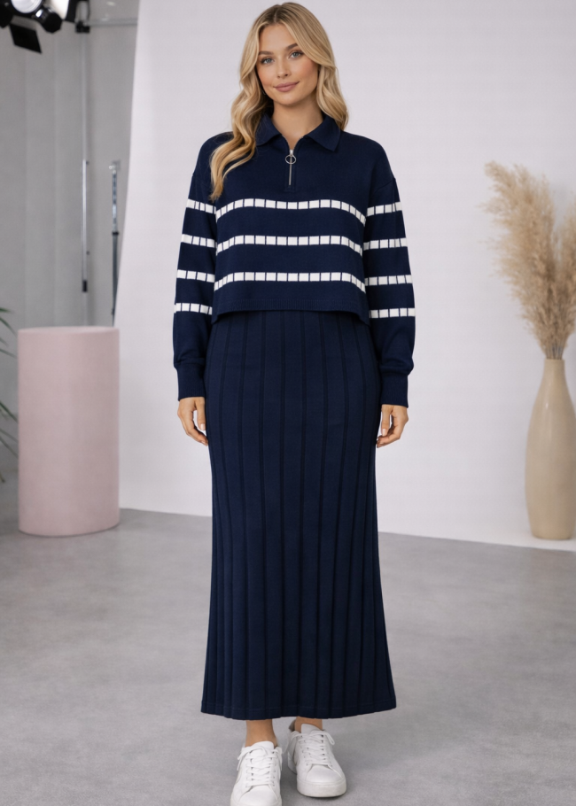 4207 فستان تريكو مكعبات  - كحلي