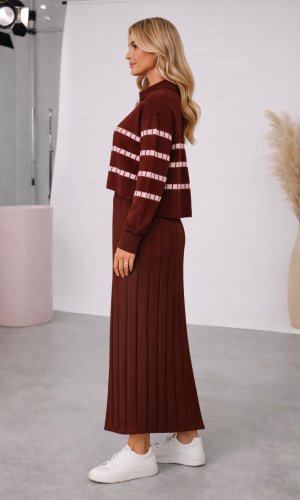 فستان تريكو نسائي راقٍ قطعتين بلوزة مخططة 4207  - خمري