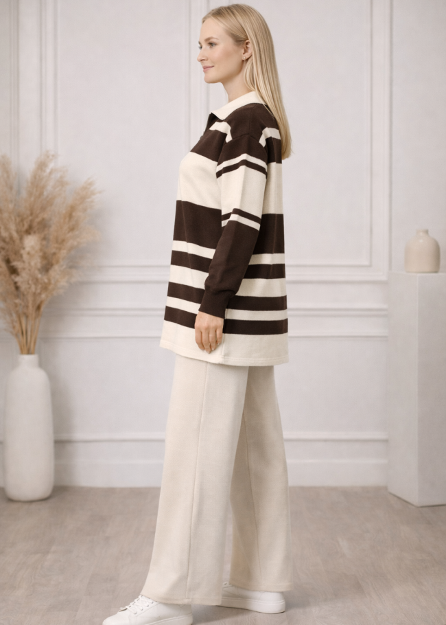 4209 طقم تريكو مقلم عريض  - brown