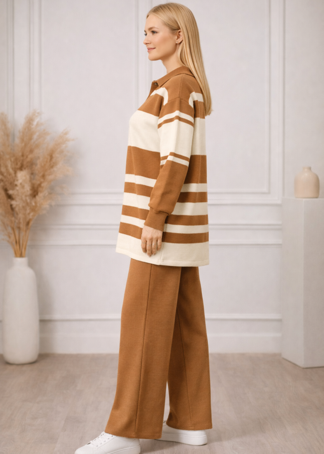 4209 طقم تريكو مقلم عريض  - tan