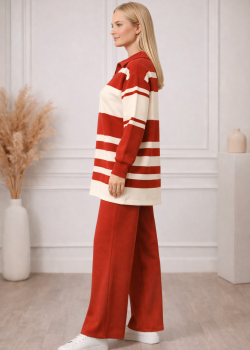 طقم تريكو نسائي عصري قطعتين مخطط بياقة سحاب 4209  - احمر