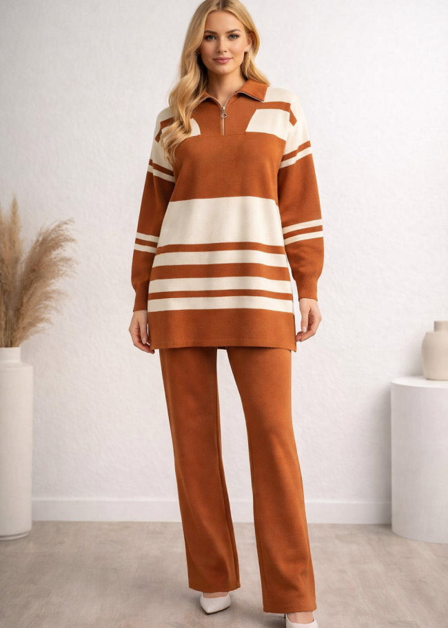 4209 طقم تريكو مقلم عريض  - Cognac