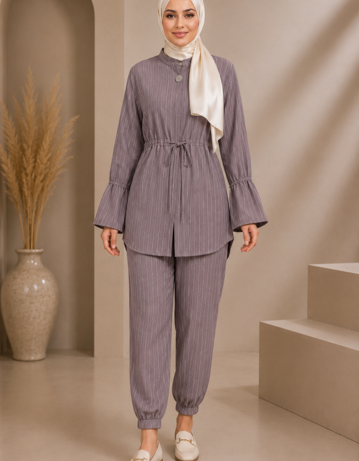 4303 كتان مخطط قصير - deep blue