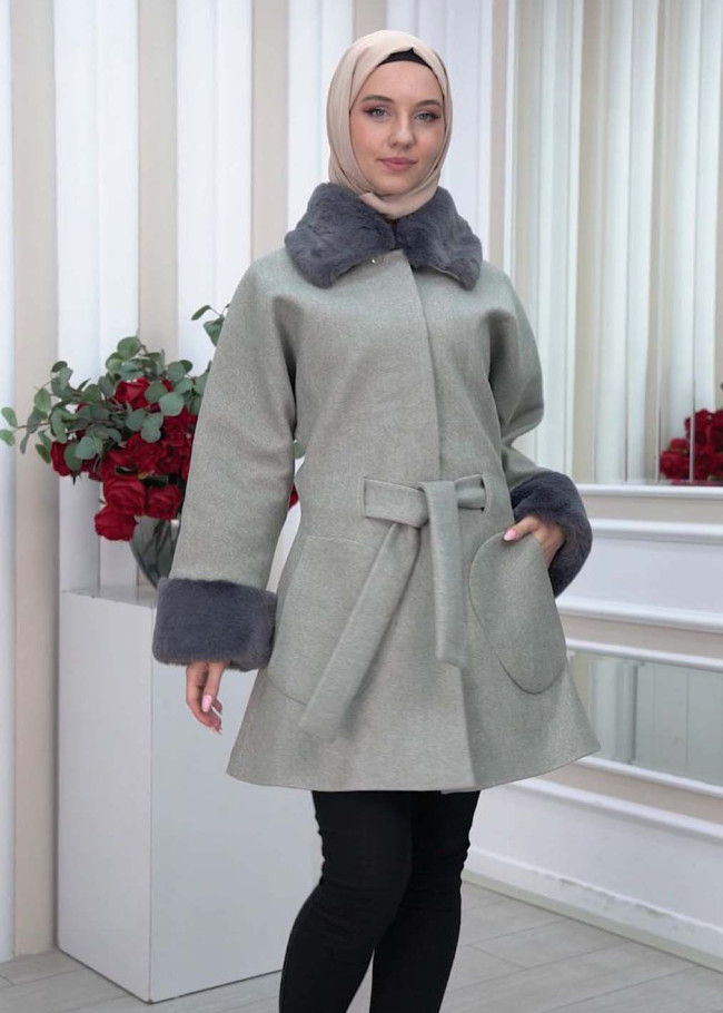 WOMEN'S FURNITURE SHORT COAT WITH FURNITURE Collar and Cuffs 1335 Gri