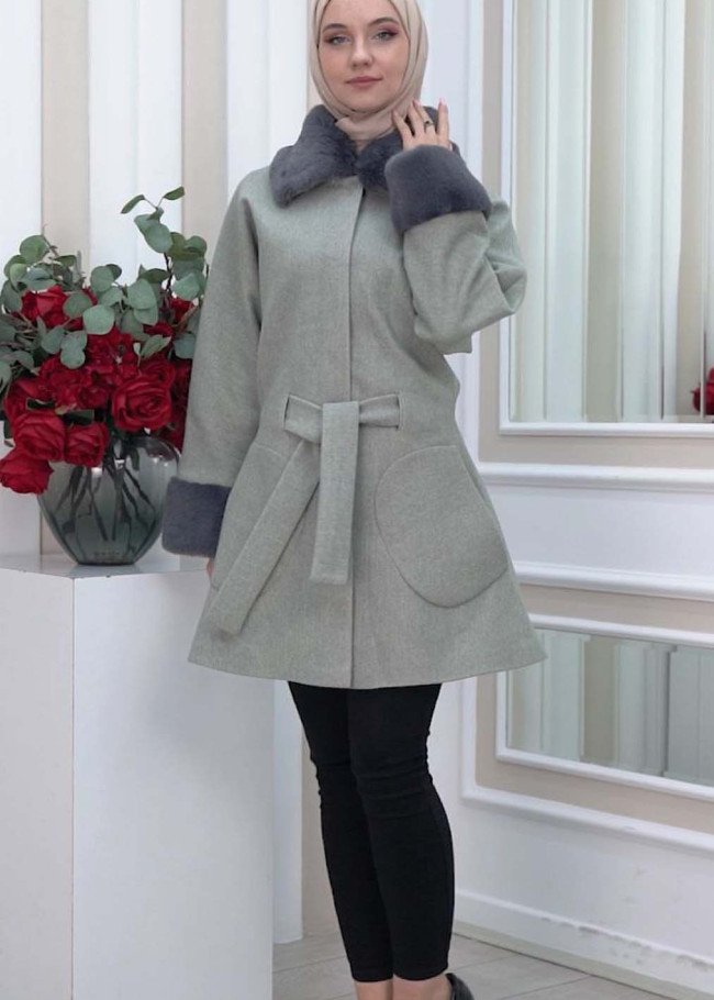 WOMEN'S FURNITURE SHORT COAT WITH FURNITURE Collar and Cuffs 1335 Gri