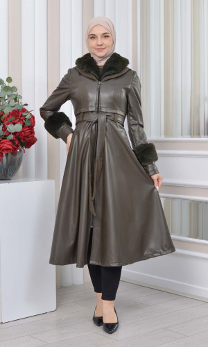 ترانشكوت جلد نسائي شتوي مع كبشون فرو 1350 - زيتي