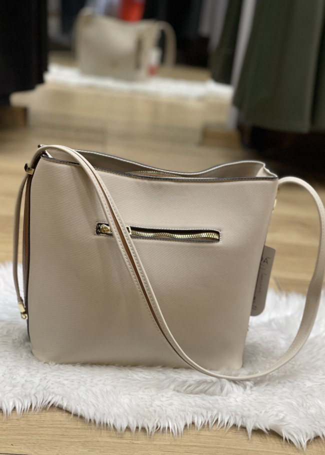 حقيبة يد وذراع نسائية كبيرة الحجم مصنوعة من الجلد بسحاب 955 Bej