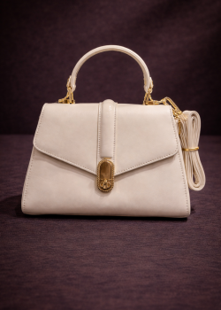 Elegante Handtasche mit langem Lederriemen 990 - Beige