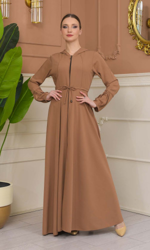 عباية برادا بكبيشون ثابت وكمر قابل للإزالة 686 - بيج