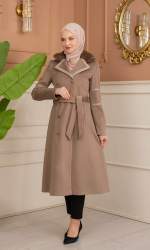 ترانشكوت نسائي "أناقة الشتاء" من الجوخ الموهير - كود 1371 - شوكو كاشف