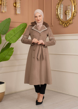 ترانشكوت نسائي "أناقة الشتاء" من الجوخ الموهير - كود 1371 - شوكو كاشف