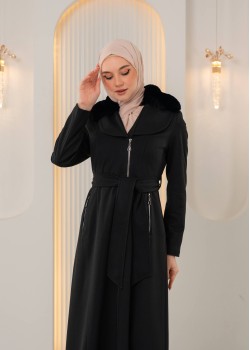 مانطو جوخ ناعم طويل مع ياقة فرو وسحاب 1393 - اسود