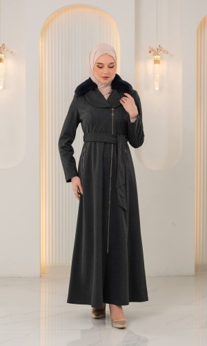 مانطو جوخ ناعم طويل مع ياقة فرو وسحاب 1393 - رمادي