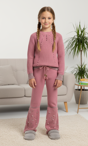 طقم بناتي شتوي تريكو مطرز باللؤلؤ 3108 - فوشي