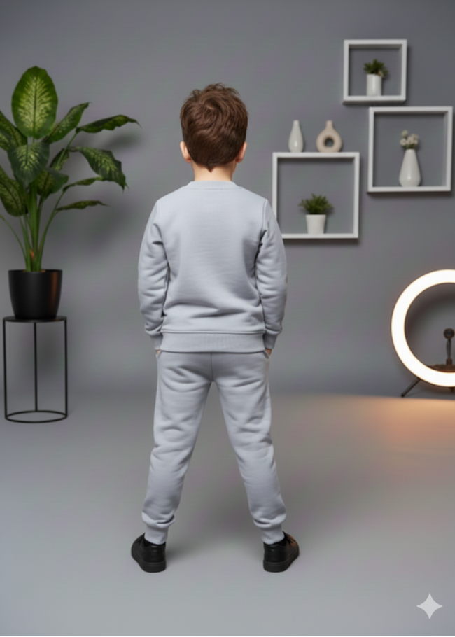 3117 بجامة ولادي سبايدر  - فضي