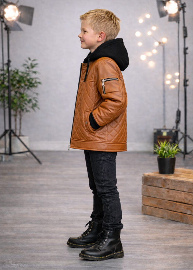 5124 جاكيت جلد مثلثات  - عسلي