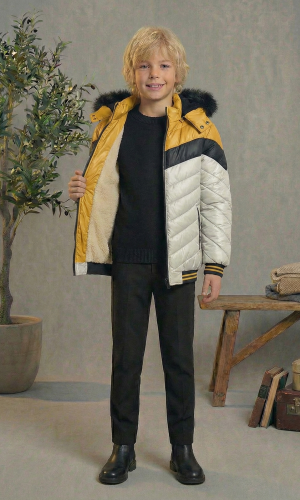 جاكيت مبطن بنقشة شيفرون وبطانة فرو 5148  - فضي