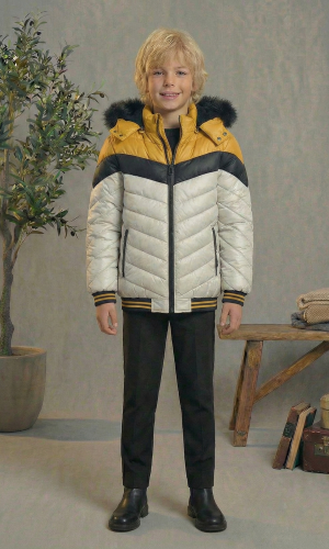 جاكيت مبطن بنقشة شيفرون وبطانة فرو 5148  - فضي